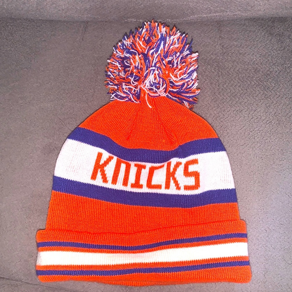New York Knicks pompom beenie